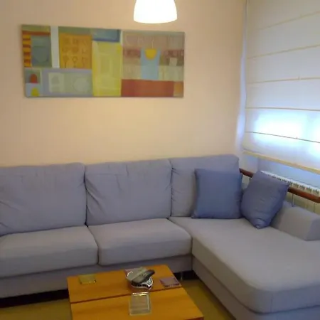 Lägenhet Piso Acogedor Con Parking Vigo