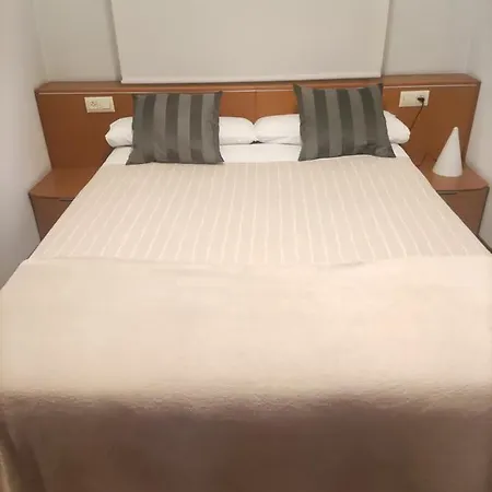 Piso Acogedor Con Parking