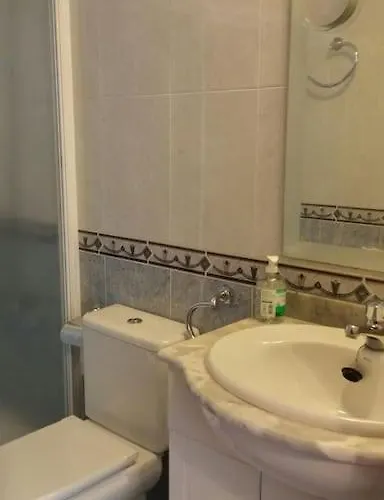 Piso Acogedor Con Parking *