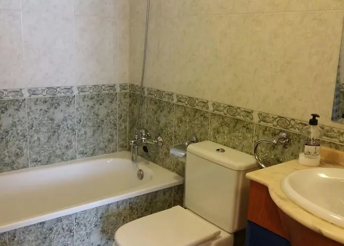 Piso Acogedor Con Parking *